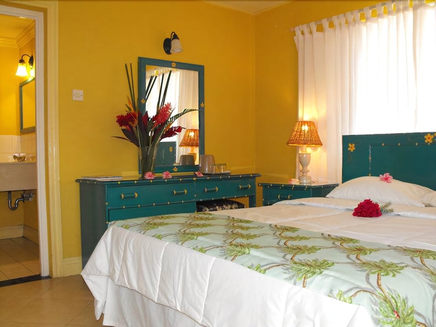 Imagen de la habitación del Hotel Bar-b-barn Beach. Foto 8