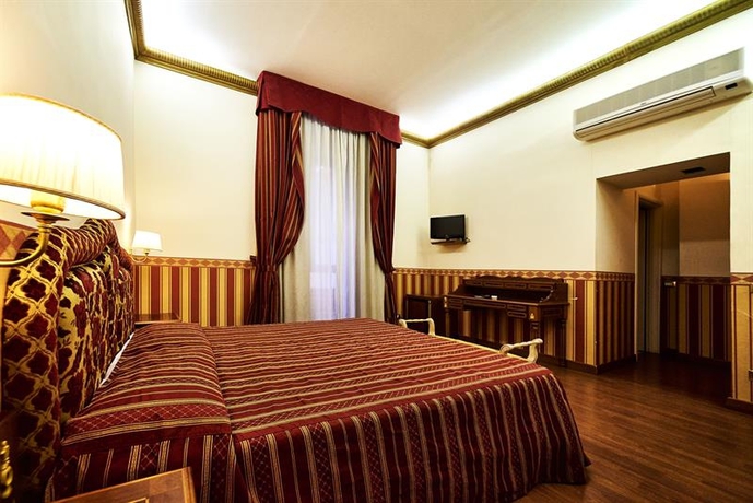 Imagen general del Hotel Barberini Suites. Foto 14