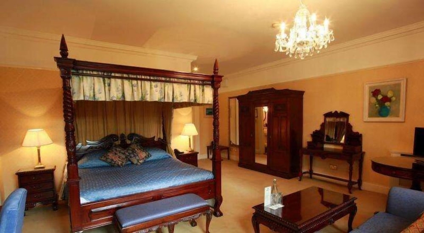 Imagen de la habitación del Hotel Barberstown Castle. Foto 5