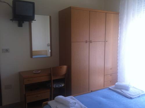 Imagen de la habitación del Hotel Barbiani. Foto 10