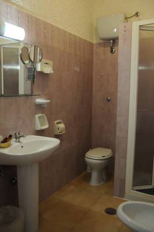 Imagen de la habitación del Hotel Barbieri, Altomonte. Foto 8