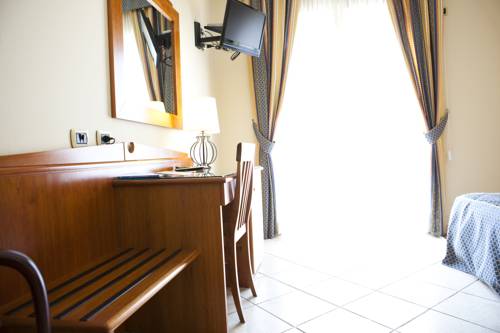 Imagen de la habitación del Hotel Barbieri, Altomonte. Foto 11