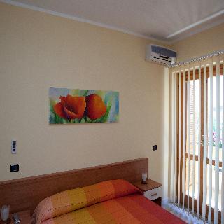 Imagen general del Hotel Barbieri, Vibo Valentia Marina. Foto 17