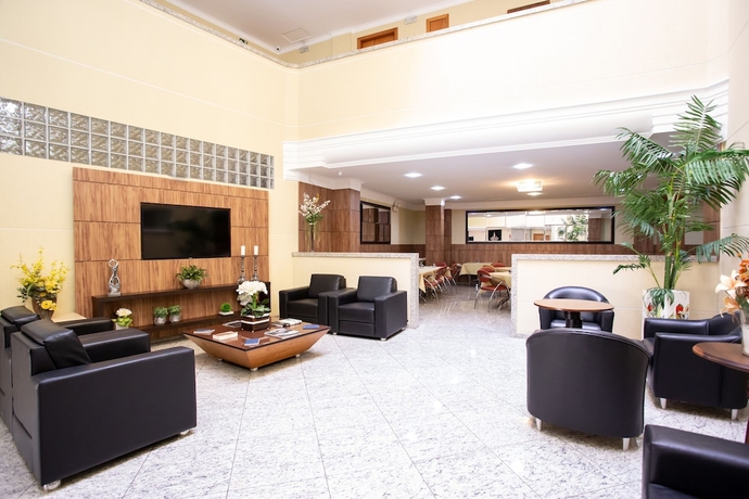 Imagen de los interiores del Hotel Barbur Center. Foto 16