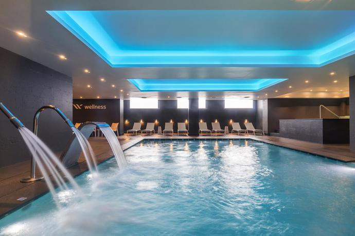 Imagen de los interiores del Hotel Barcelo Aracena. Foto 9