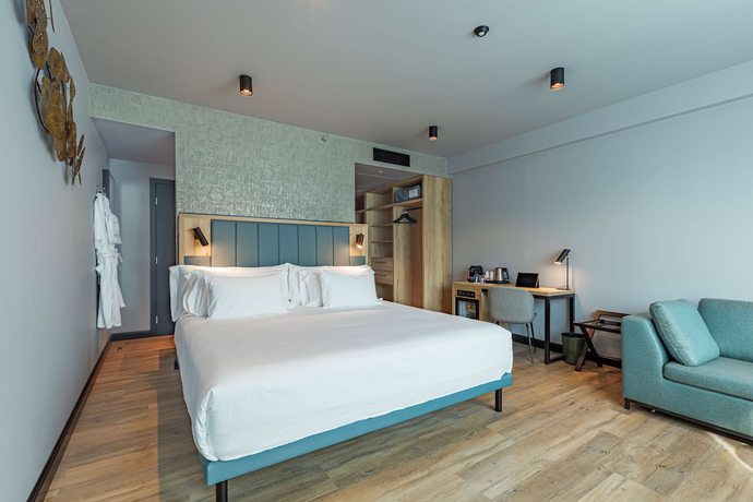 Imagen de la habitación del Hotel Barcelo Budapest. Foto 10