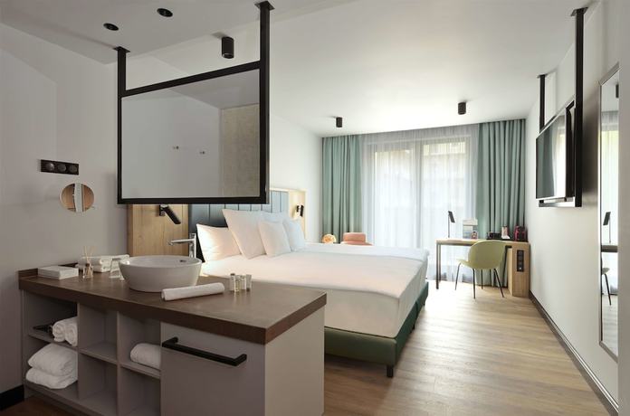 Imagen de la habitación del Hotel Barcelo Budapest. Foto 16