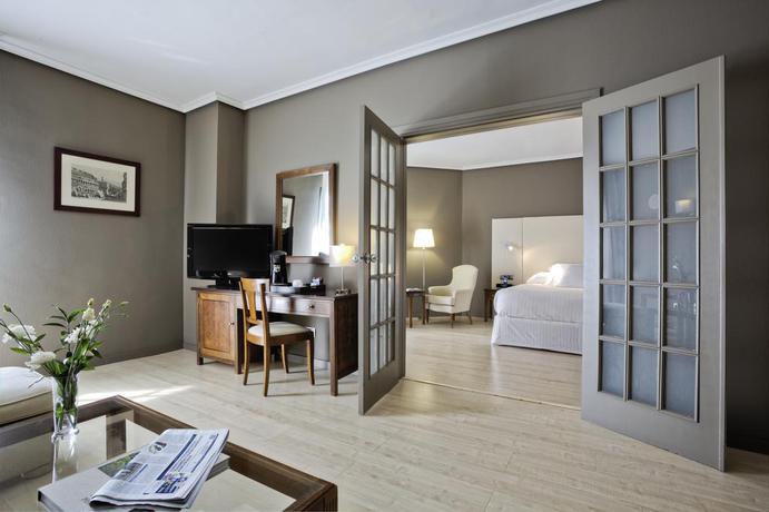 Imagen de la habitación del Hotel Barcelo Caceres V Centenario. Foto 7