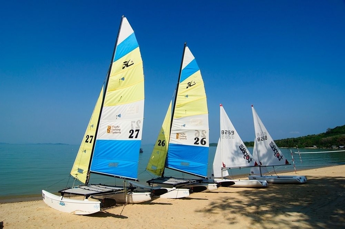 Imagen de los exteriores del Hotel Barcelo Coconut Island Phuket. Foto 5