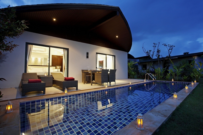 Imagen de los exteriores del Hotel Barcelo Coconut Island Phuket. Foto 6