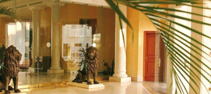 Imagen de los interiores del Hotel Barcelo Concorde Les Berges Du Lac. Foto 6