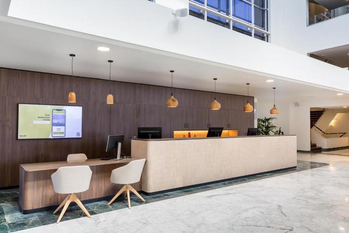 Imagen de los interiores del Hotel Barcelo Lanzarote Active Resort. Foto 13