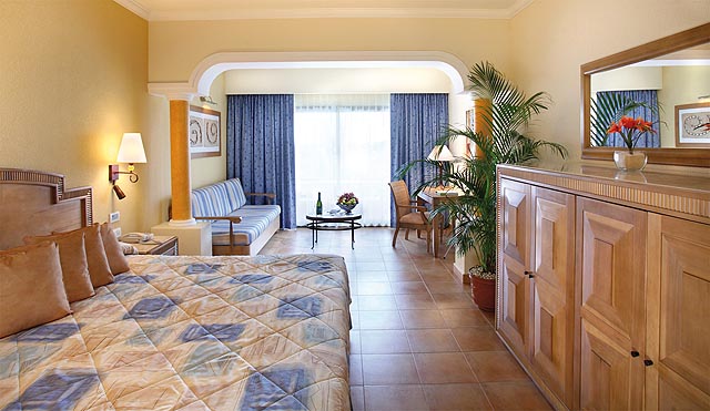 Imagen de la habitación del Hotel Barcelo Maya Colonial and Maya Tropical. Foto 5