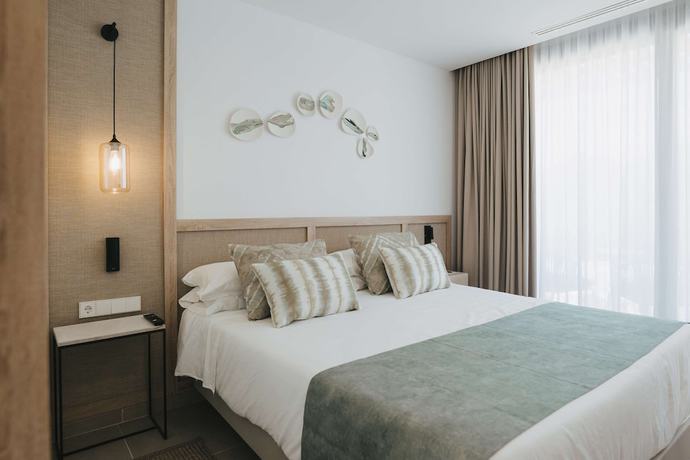 Imagen de la habitación del Hotel Barcelo Nura. Foto 6