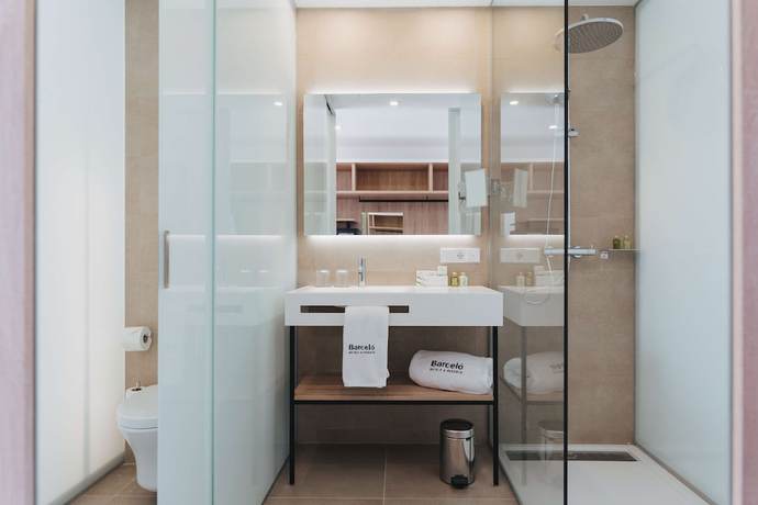 Imagen de la habitación del Hotel Barcelo Nura. Foto 10