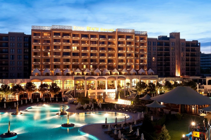 Imagen general del Hotel Barcelo Royal Beach. Foto 1