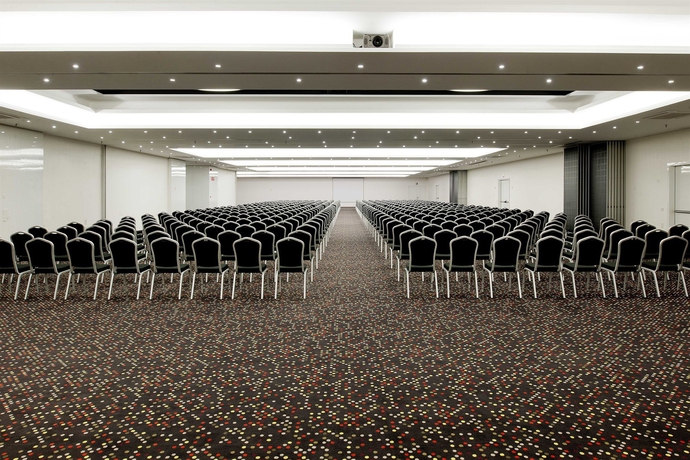 Imagen de los interiores del Hotel Barcelo Sants. Foto 15