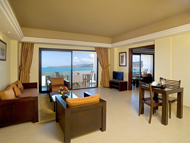 Imagen de la habitación del Hotel Barcelo Tanger. Foto 13