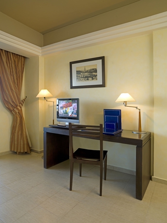 Imagen de la habitación del Hotel Barcelo Tanger. Foto 14