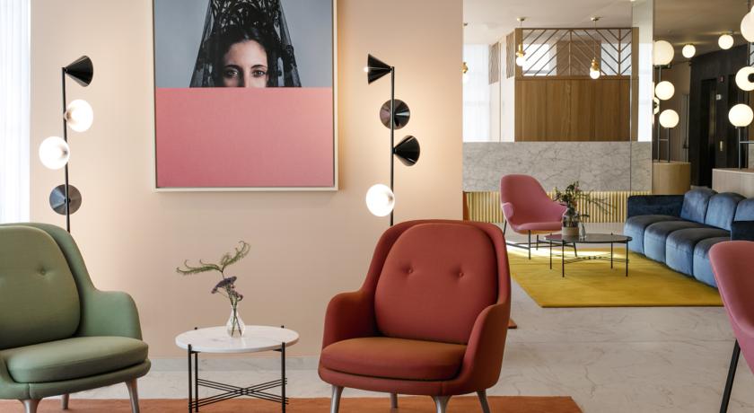 Imagen de la habitación del Hotel Barcelo Torre De Madrid. Foto 8