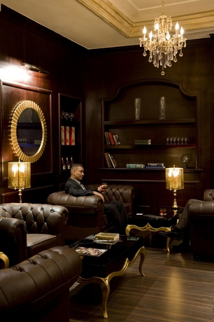 Imagen del bar/restaurante del Hotel Barceló Cairo Pyramids. Foto 3