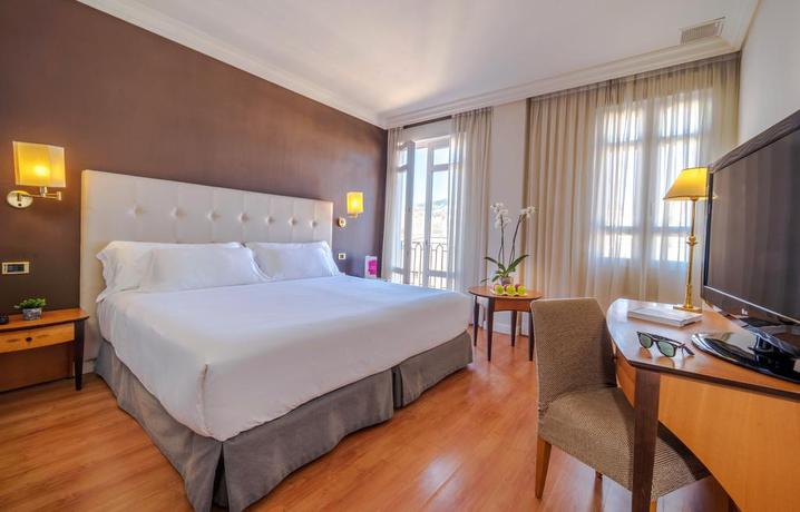 Imagen de la habitación del Hotel Barceló Carmen Granada. Foto 7
