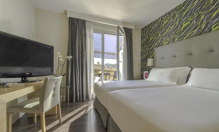 Imagen de la habitación del Hotel Barceló Carmen Granada. Foto 9