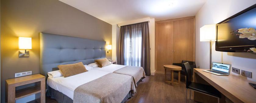 Imagen de la habitación del Hotel Barceló Carmen Granada. Foto 14