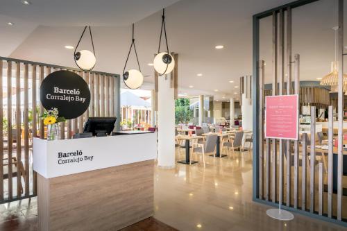 Imagen de los interiores del Hotel Barceló Corralejo Bay - Adults Only. Foto 10