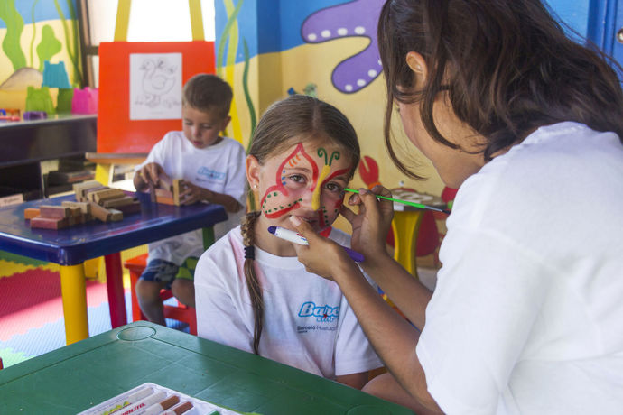 Imagen de los interiores del Hotel Barceló Corralejo Sands. Foto 10