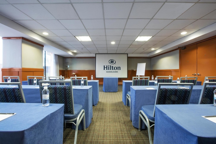 Imagen de los interiores del Hotel Barceló Guadalajara. Foto 16