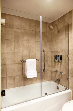 Imagen de la habitación del Hotel Barceló Guatemala City. Foto 6