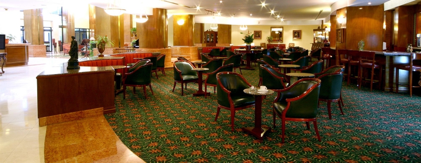 Imagen del bar/restaurante del Hotel Barceló Guatemala City. Foto 3