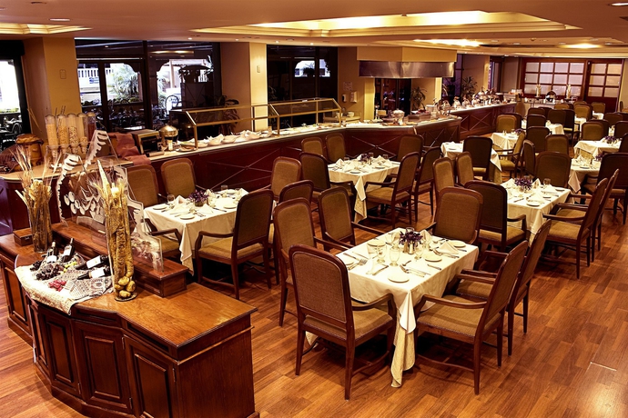 Imagen del bar/restaurante del Hotel Barceló Guatemala City. Foto 4