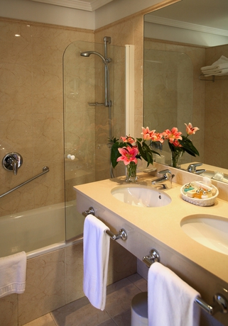 Imagen de la habitación del Hotel Barceló Jerez Montecastillo and Convention Center. Foto 3