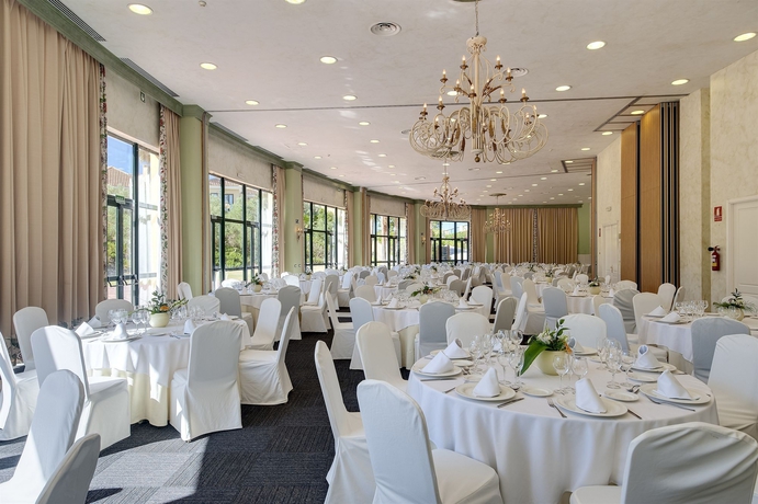 Imagen de los interiores del Hotel Barceló Jerez Montecastillo and Convention Center. Foto 13