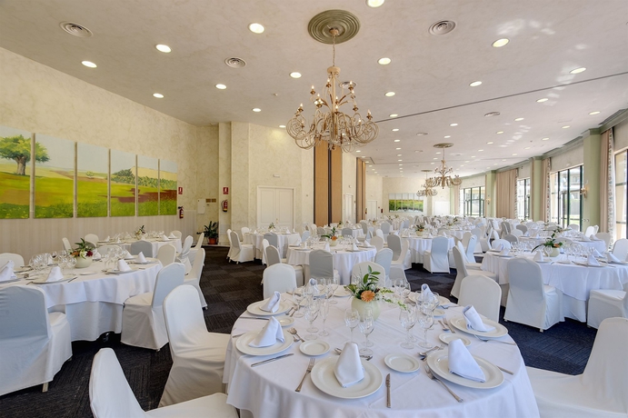 Imagen de los interiores del Hotel Barceló Jerez Montecastillo and Convention Center. Foto 15