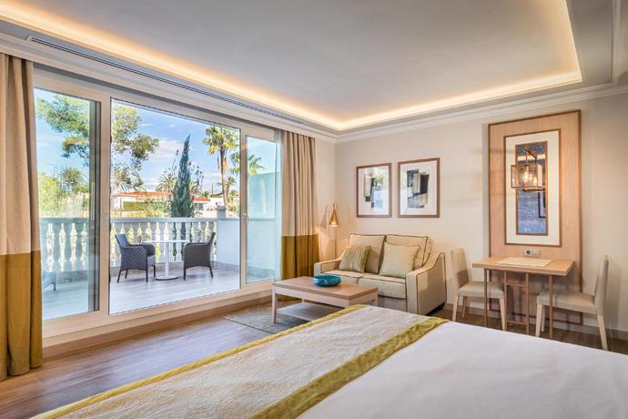 Imagen de la habitación del Hotel Barceló La Nucía Hills. Foto 13