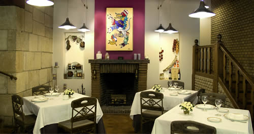 Imagen del bar/restaurante del Hotel Barceló León Conde Luna. Foto 2