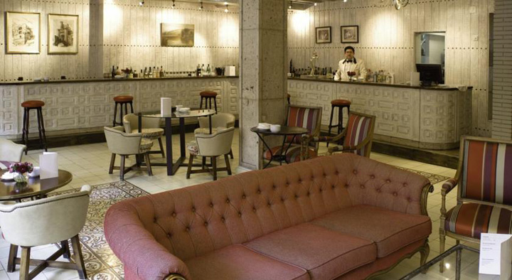 Imagen de los interiores del Hotel Barceló León Conde Luna. Foto 14
