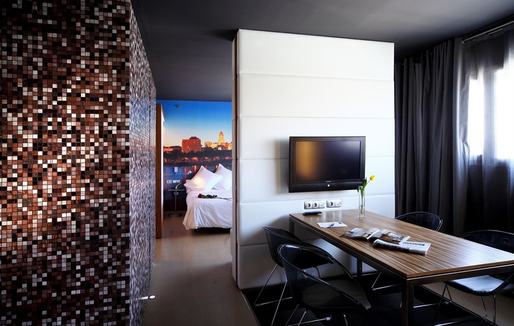Imagen de la habitación del Hotel Barceló Malaga. Foto 11
