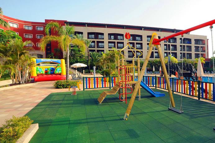 Imagen de los exteriores del Hotel Barceló Marbella. Foto 7