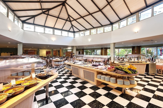 Imagen del bar/restaurante del Hotel Barceló Margaritas. Foto 6