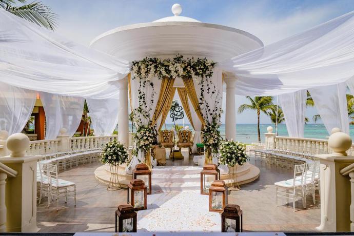 Imagen de los exteriores del Hotel Barcel&oacute; Maya Palace - All Inclusive. Foto 10