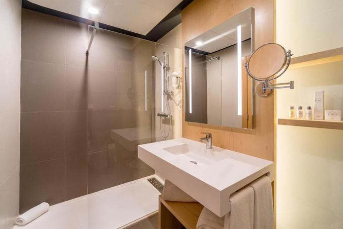Imagen de la habitación del Hotel Barcel&oacute; Murcia Siete Coronas. Foto 9
