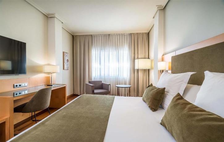 Imagen de la habitación del Hotel Barcel&oacute; Murcia Siete Coronas. Foto 11