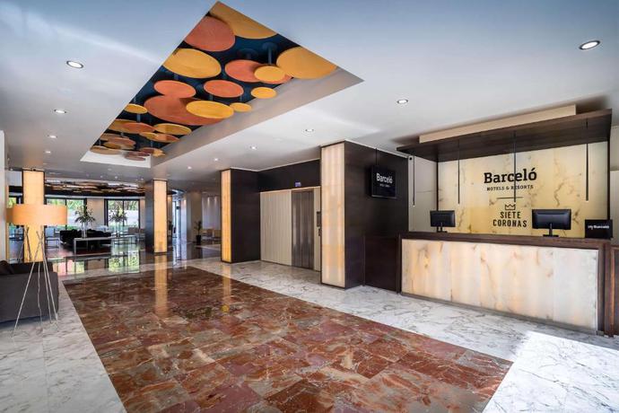 Imagen de los interiores del Hotel Barcel&oacute; Murcia Siete Coronas. Foto 22