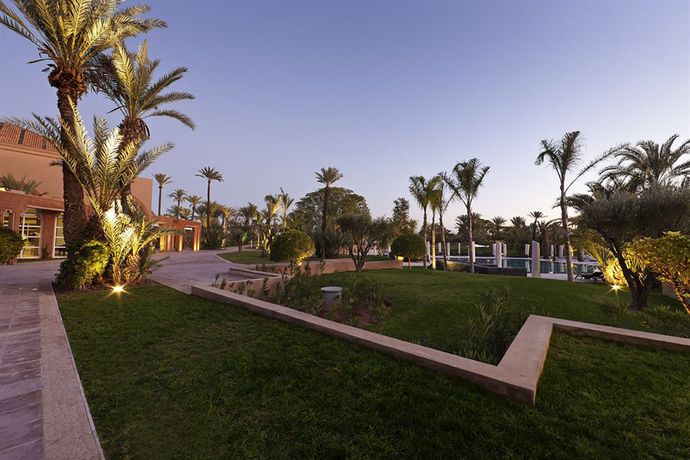 Imagen de los exteriores del Hotel Barcel&oacute; Palmeraie Oasis Resort. Foto 10