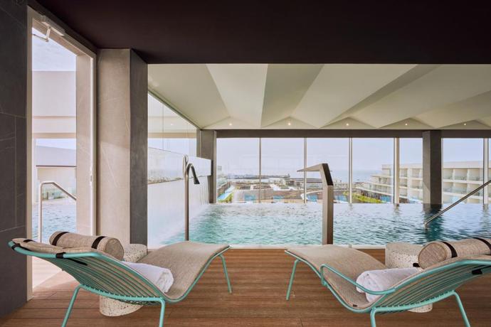 Imagen general del Hotel Barceló Playa Blanca. Foto 7