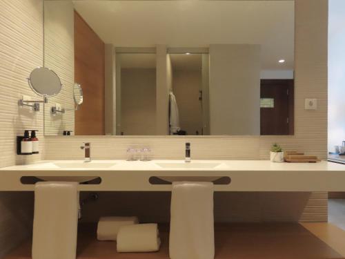 Imagen de la habitación del Hotel Barcel&oacute; Praia Cape Verde. Foto 9